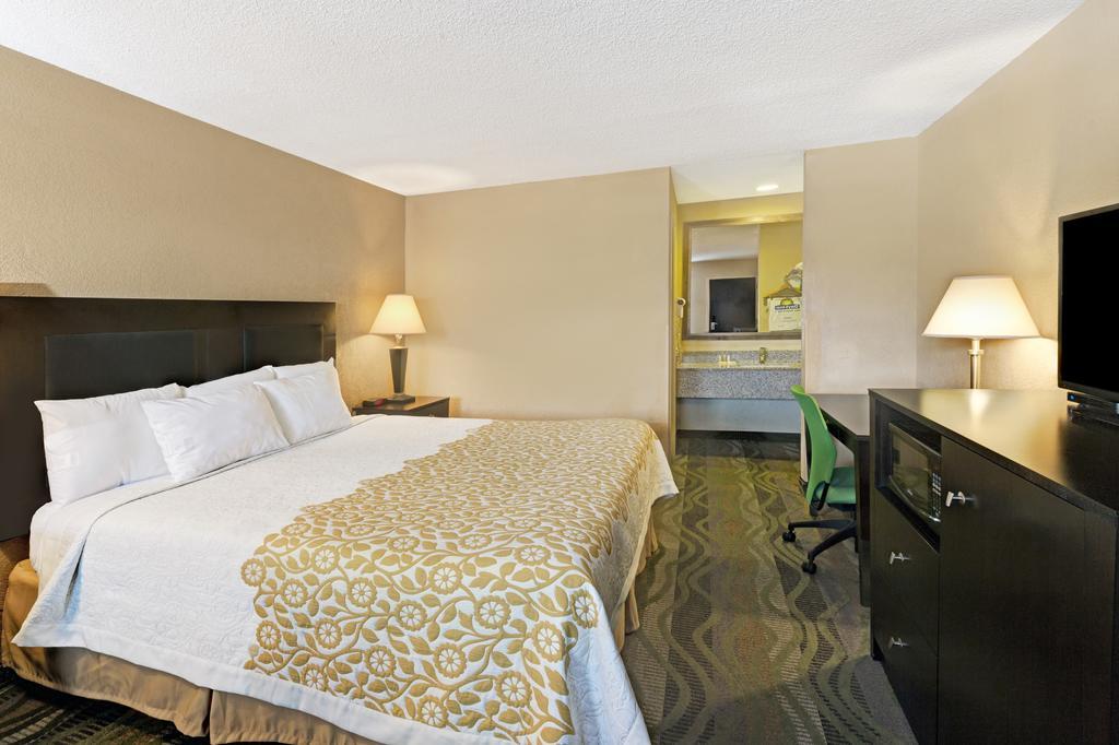 Days Inn By Wyndham Cherokee Near Casino Habitación foto